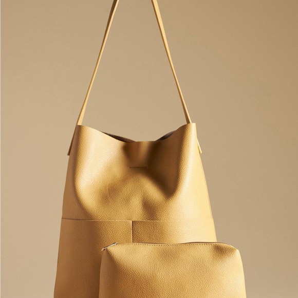 Anthropologie The Joss Elegant Tan Leather Bucket Tote Bag w/ Mini Pouch - Picture 2 of 11